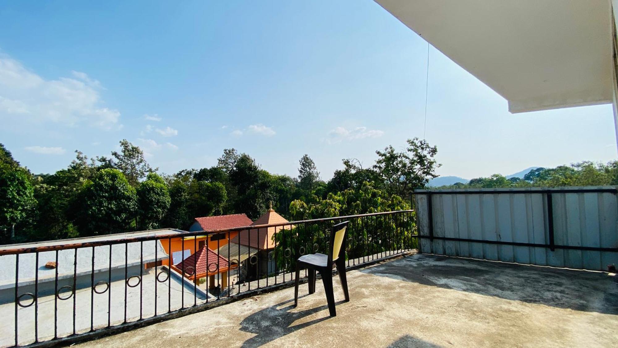 Misty Green Coorg マディケーリ エクステリア 写真